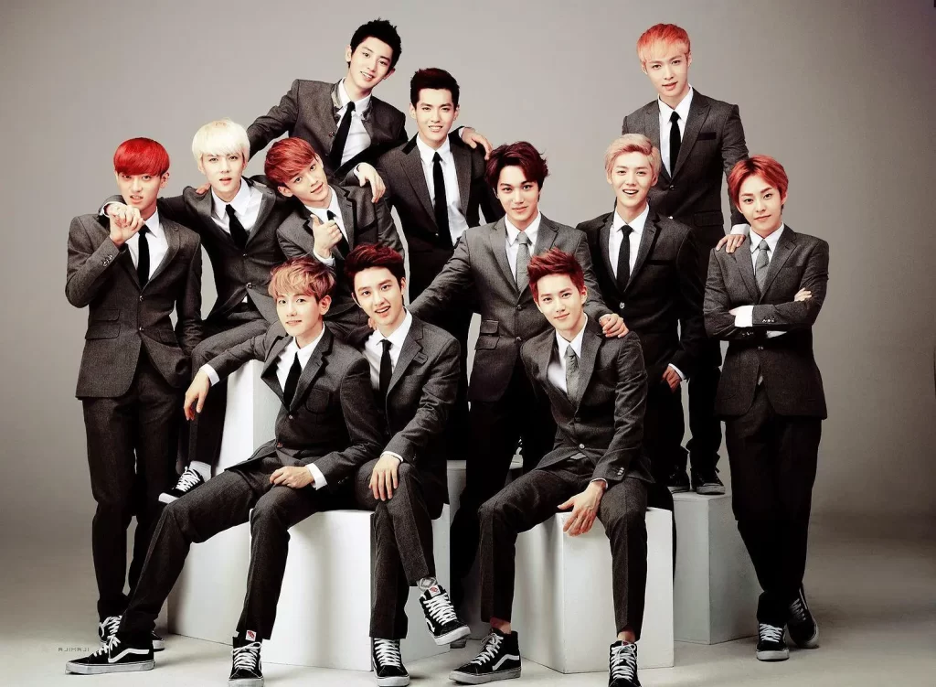 K pop, K-pop, Kpop, Kpop boy group, SM entertainment, Xiumin, Suho, Lay, Baekhyun, Chen, Chanyeol, D.O., Kai, Sehun